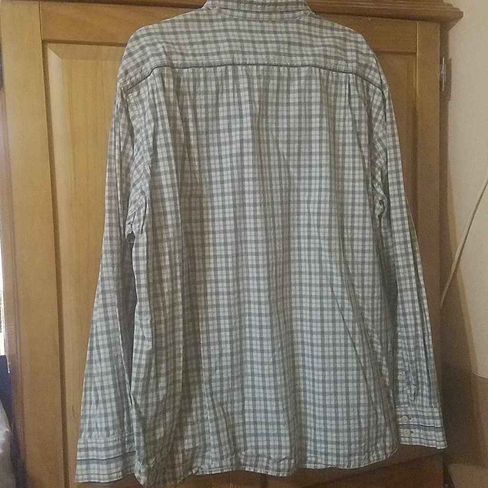 Shirt - Picture 2 of 2
